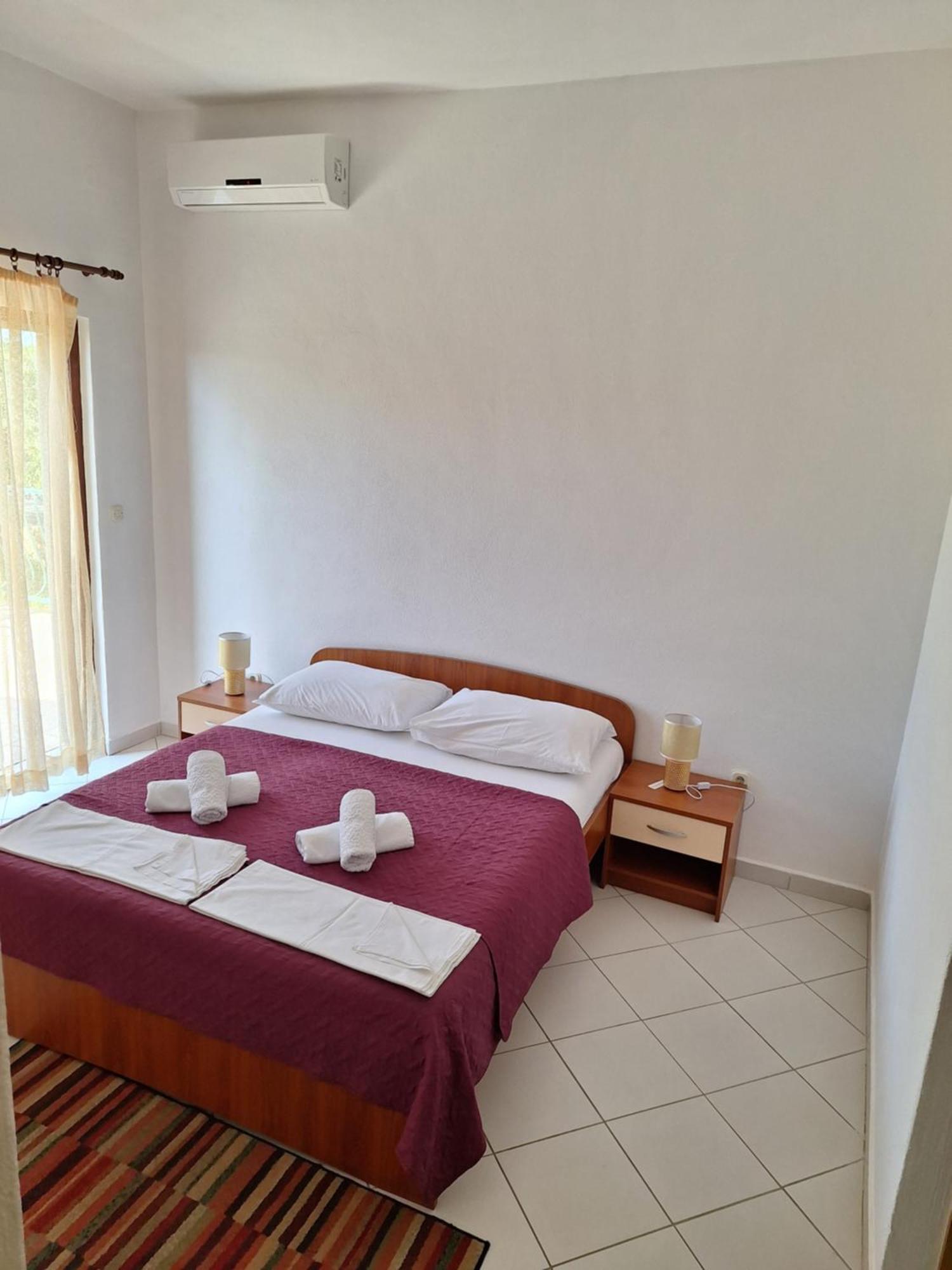 Ante apartments Duće Habitación foto